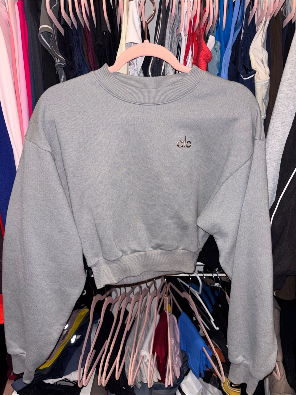 ALO Yoga Cropped accolade